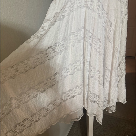 Rabbit Rabbit Rabbit White Lace High Low Dress - Picture 2 of 5